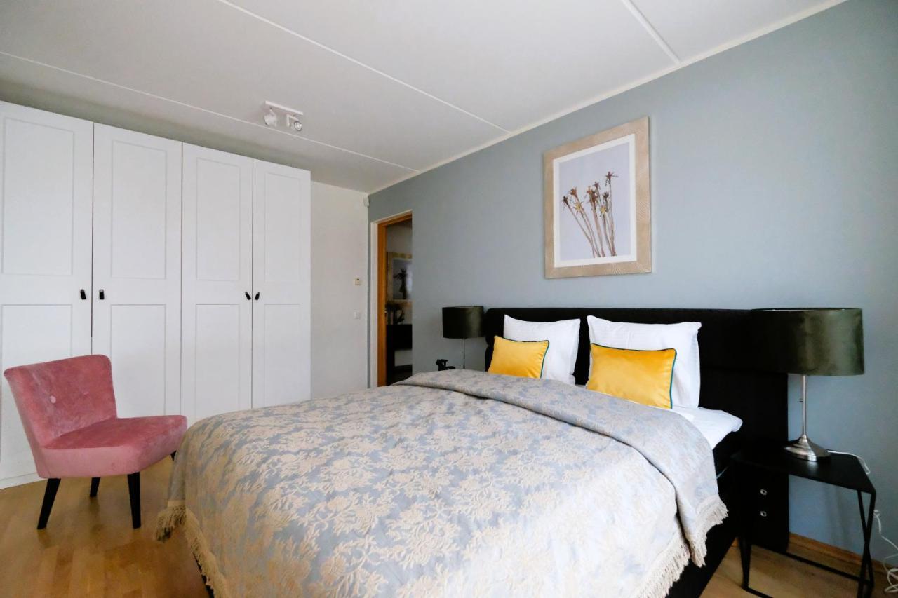 Tallinn City Apartments Roosikrantsi Bagian luar foto