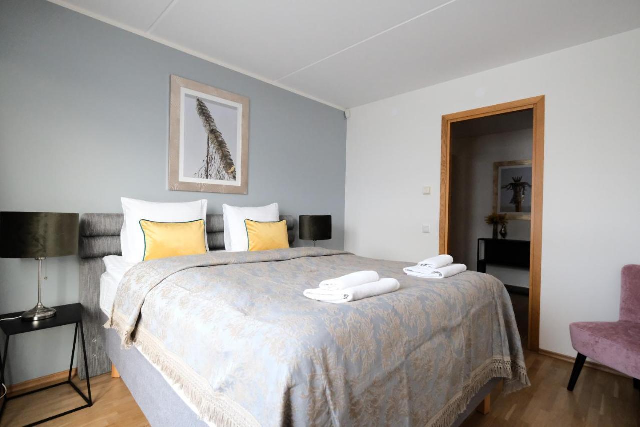 Tallinn City Apartments Roosikrantsi Bagian luar foto