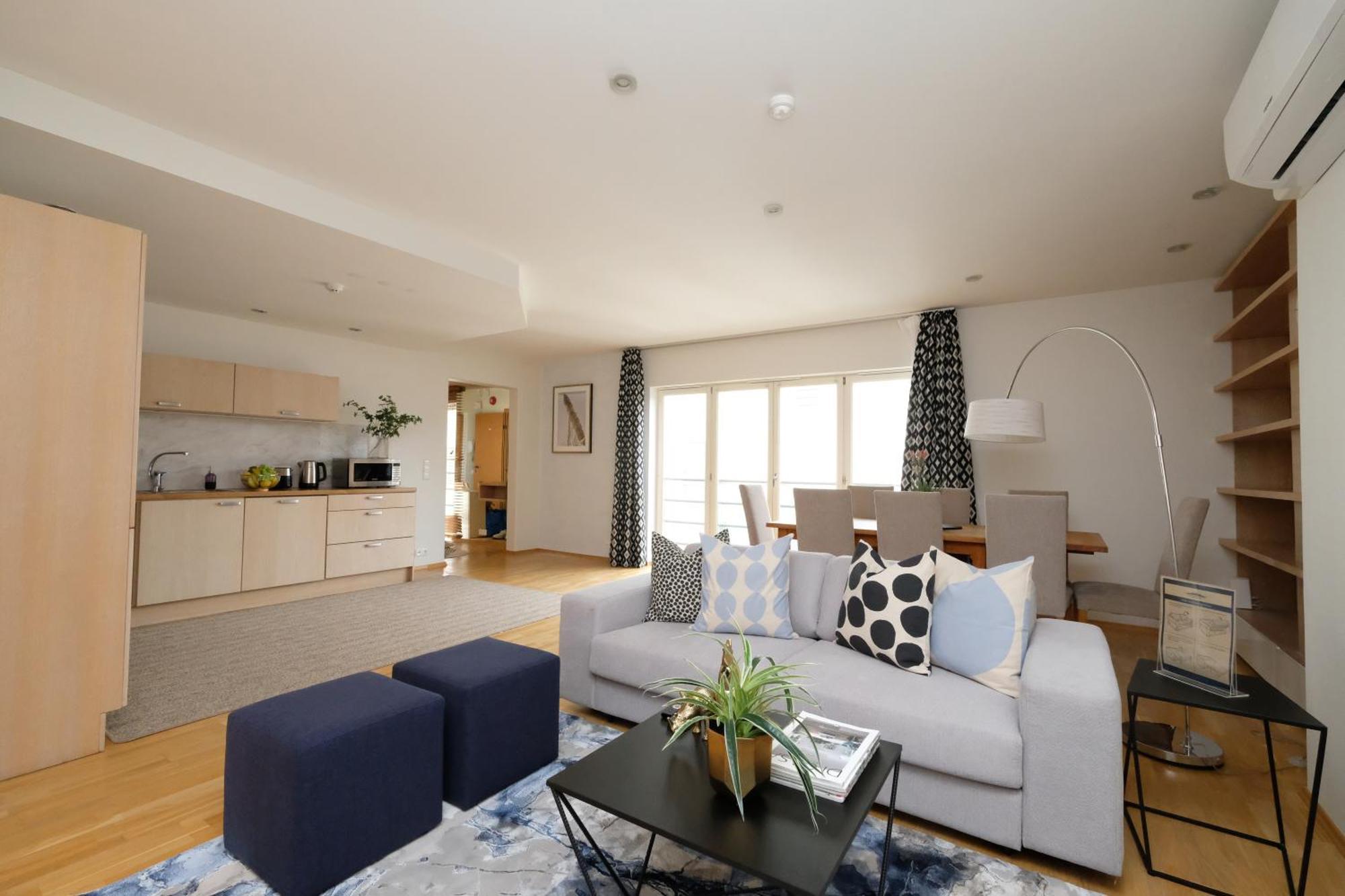 Tallinn City Apartments Roosikrantsi Bagian luar foto