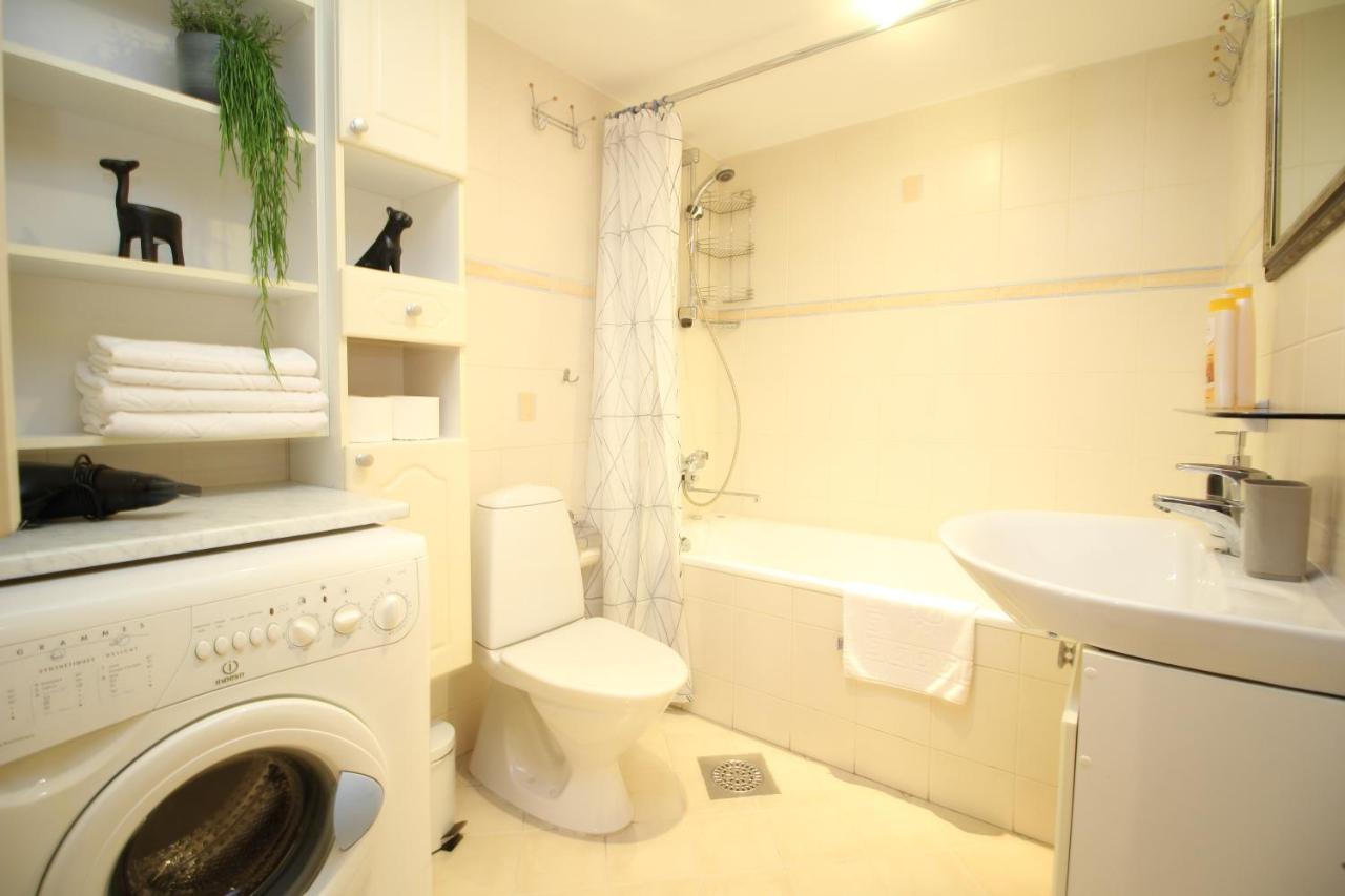 Tallinn City Apartments Roosikrantsi Bagian luar foto